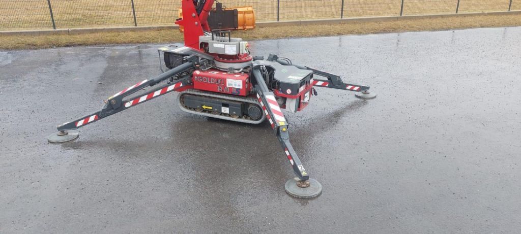 Hinowa Goldlift 14.70 IIIS 3