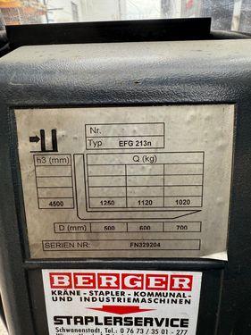 4061-c775d498dbb1d89e5e9acd0ffb5f6592-5764263