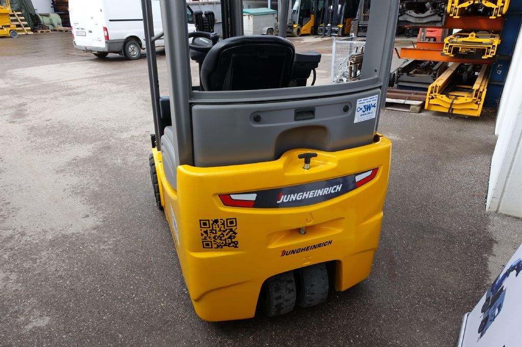 Jungheinrich EFG218K 3