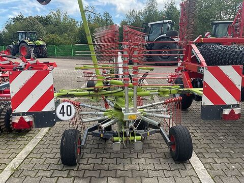 Claas Liner 700 Twin 3