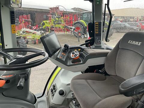 Claas Arion 530 3