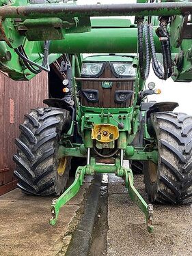 John Deere 6135 M 2