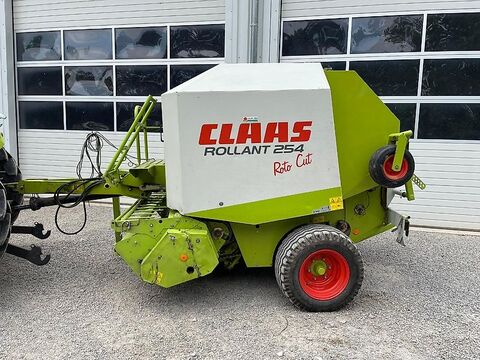 Claas Rollant 254 RC