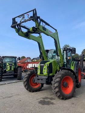 Claas Arion 420