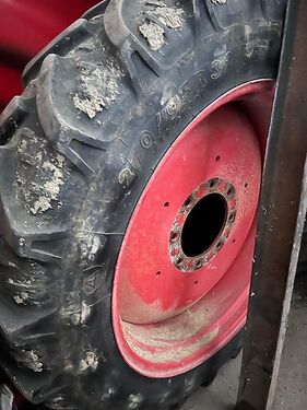 Kleber 270/95R48 + 270/95R32 2