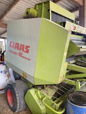<strong>Claas Variant 180</strong><br />