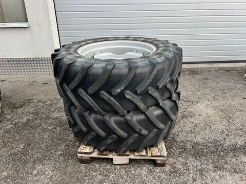 Michelin 440/65R28 XM108