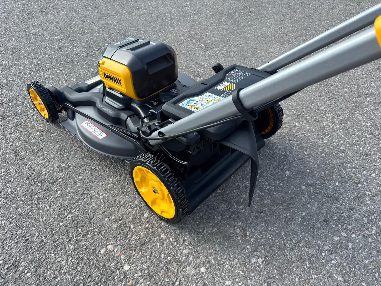 Rasenmäher Dewalt 660 3