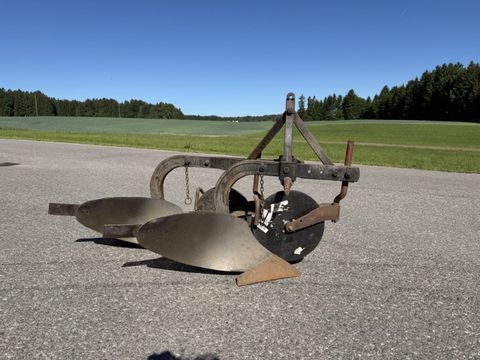 Massey Ferguson 2 schar MF Pflug