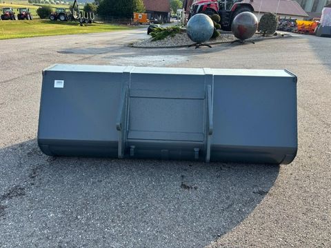 Liebherr Leichtgutschaufel Liebherr/ Volvo 2,7m