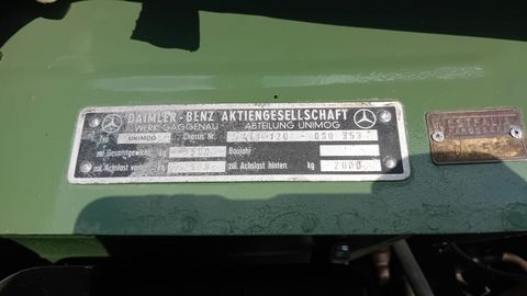 4076-3661e6ec5c2e3212efff47674679bac1-5721896