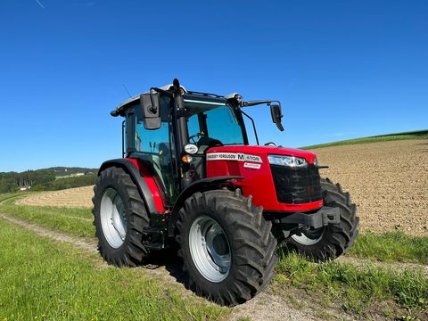 Massey Ferguson MF 4708 M Kabine