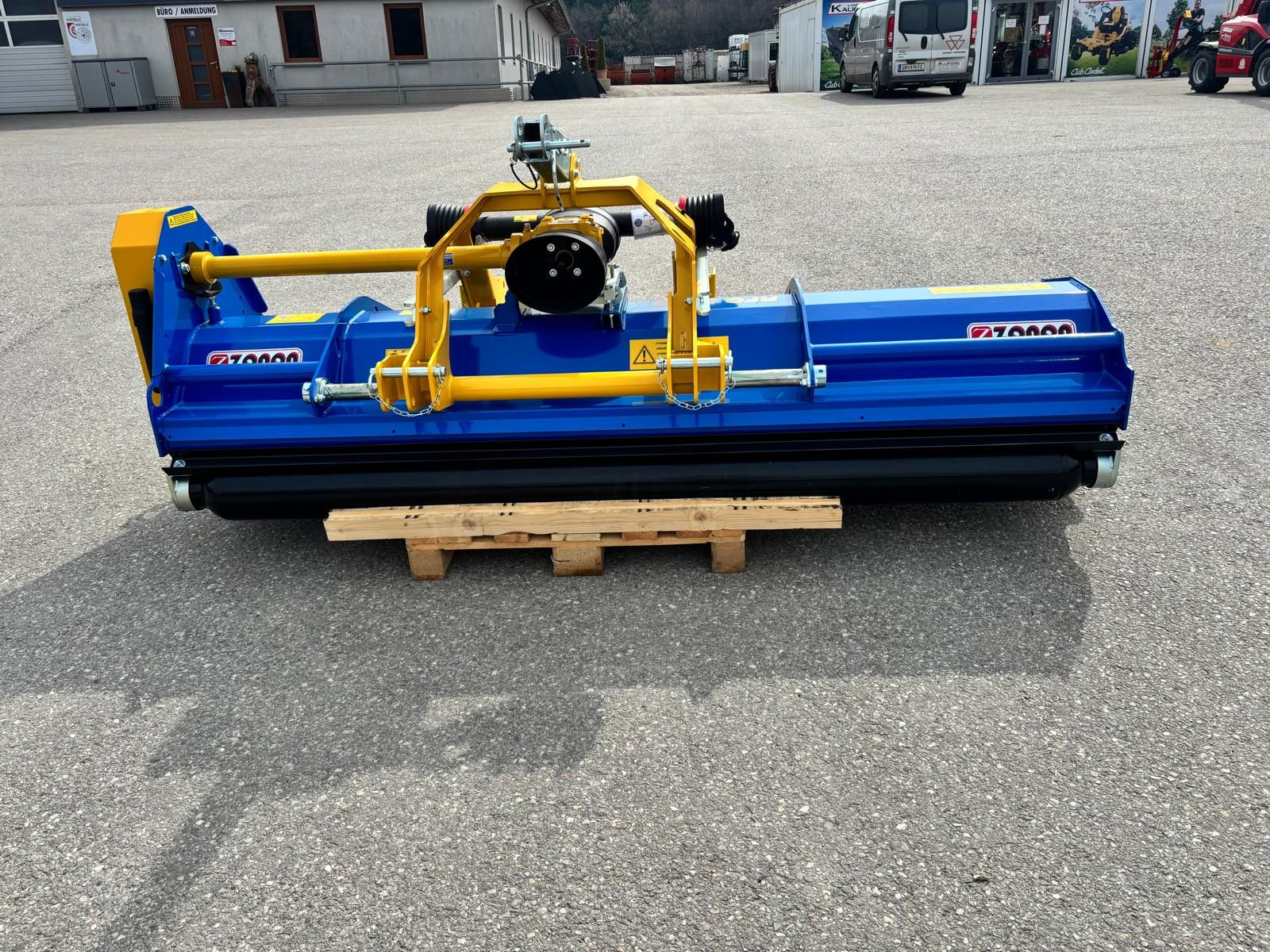 Zanon RFG 2800 Front/Heck 2