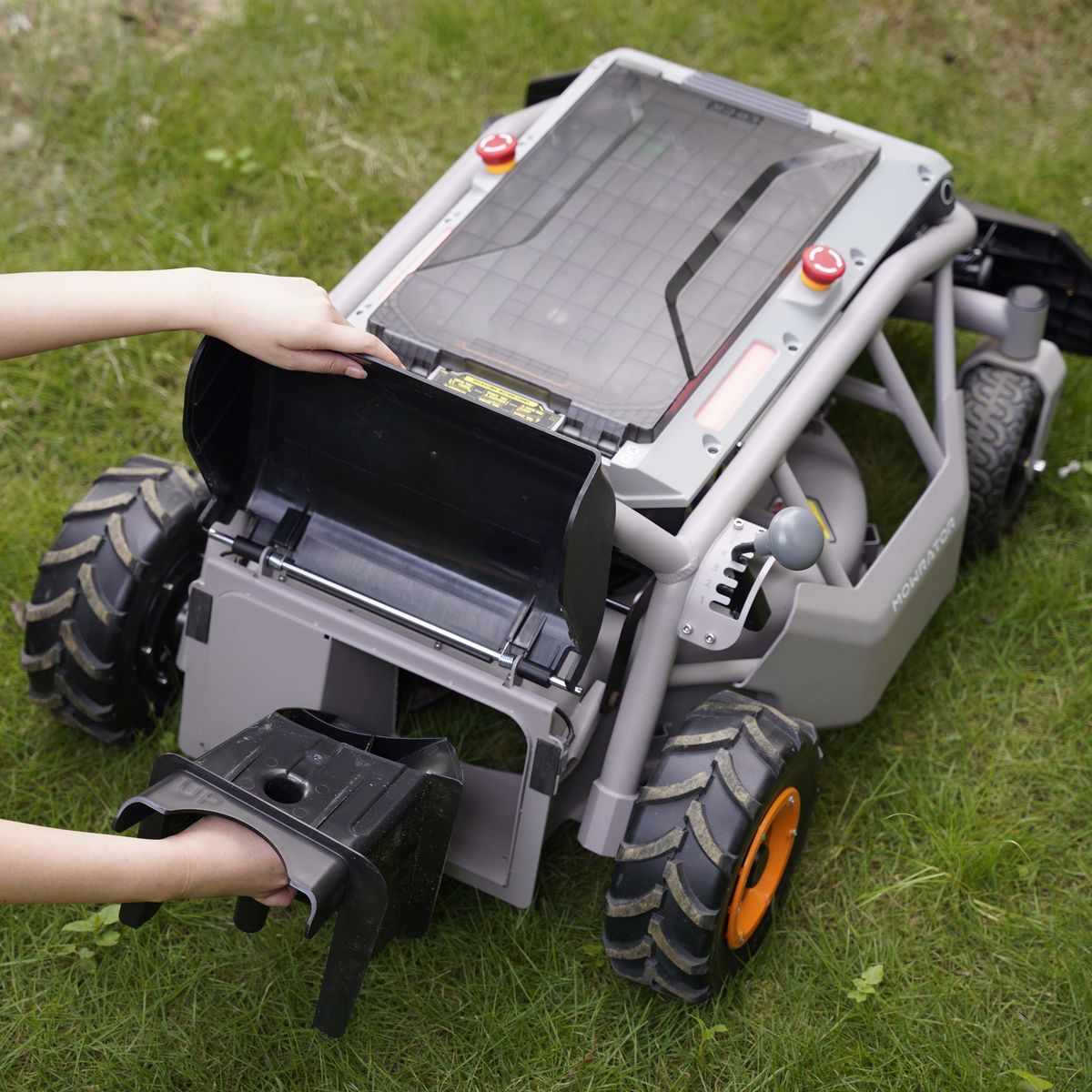 Mowrator S1 4WD Hangmäher/ Rasenmäher 1