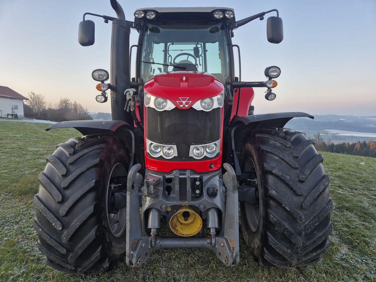 Massey Ferguson MF 6716 S Dyna-6 Efficient 1