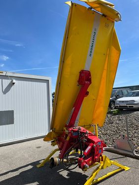 Pöttinger Novacat 352 V