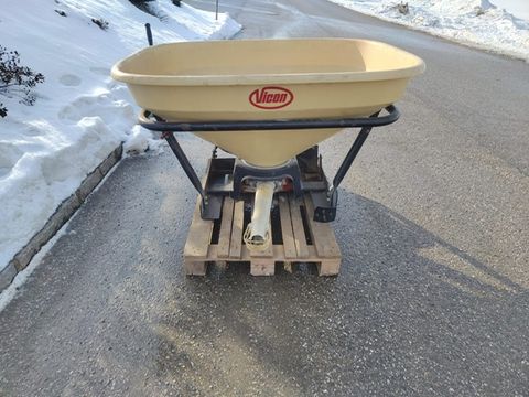 Vicon Pendelstreuer Hydraulisch 2