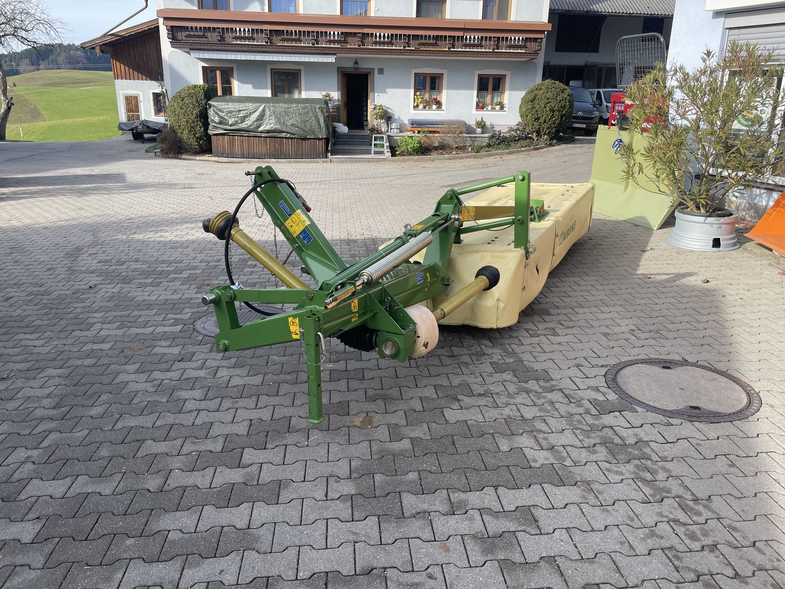 Krone Easy Cut 320 Heck 3