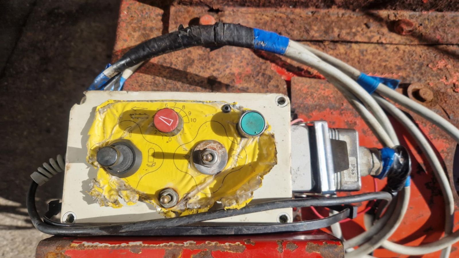 Teagle Tomahawk 808 S 3