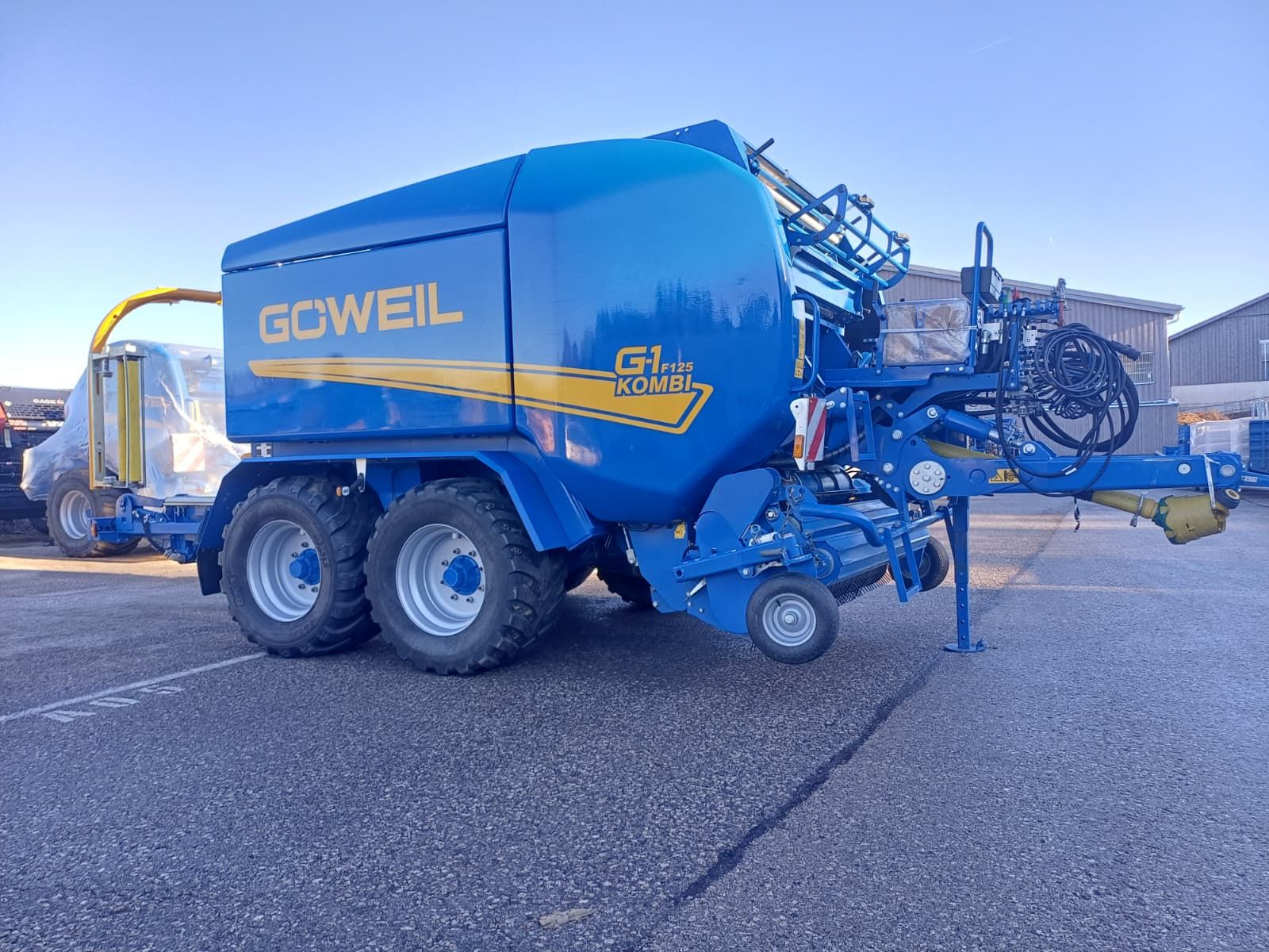 Göweil G-1 F125 Kombi 2