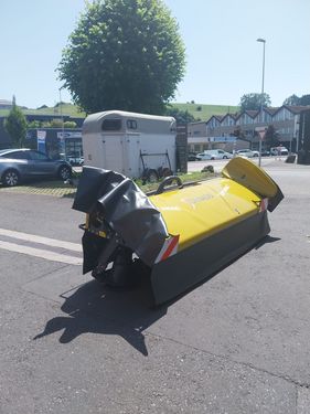 Knüsel Tornado 306