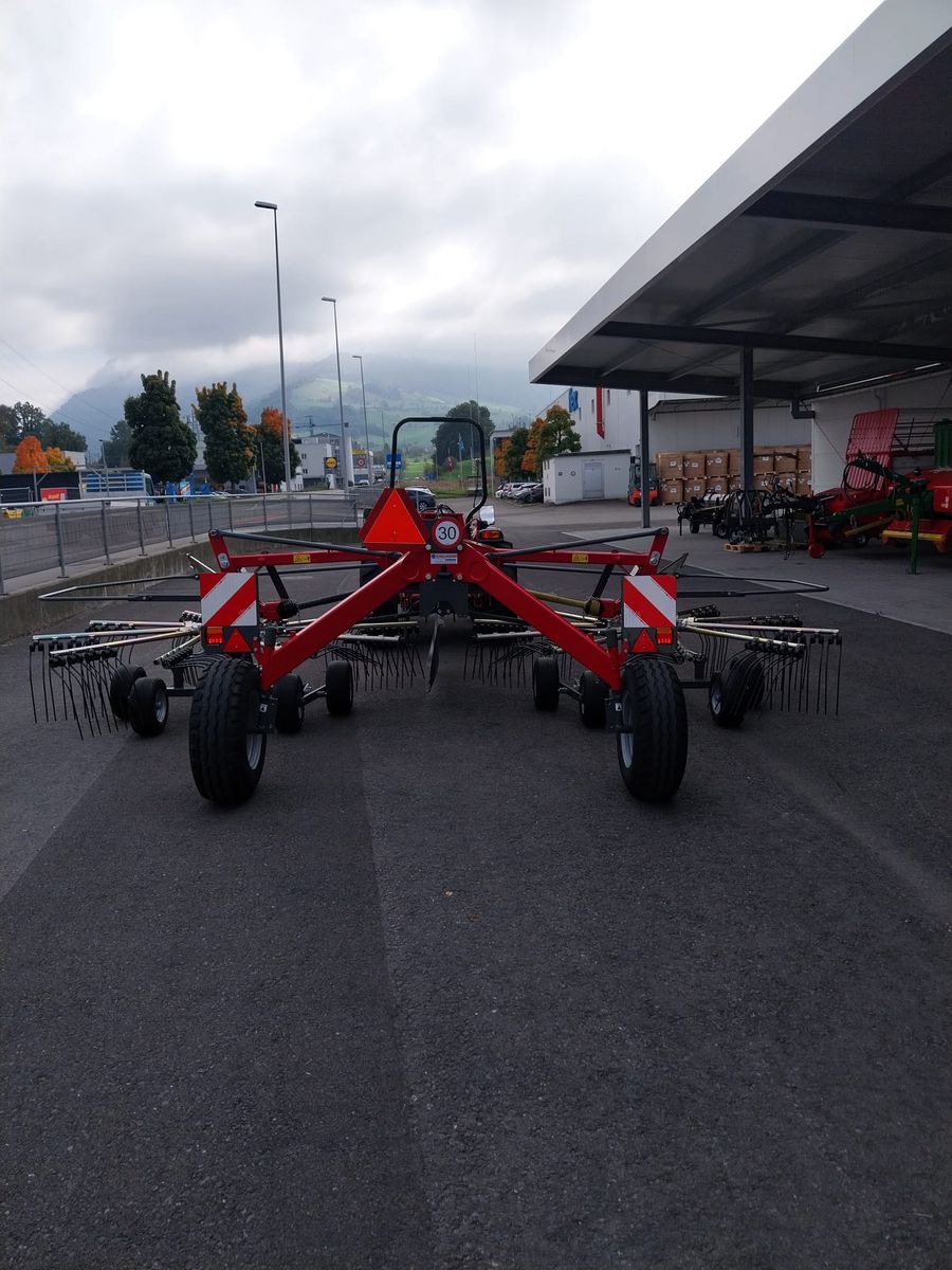 Fella Fella 671 Juras  1