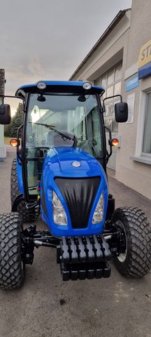 New Holland Boomer 50