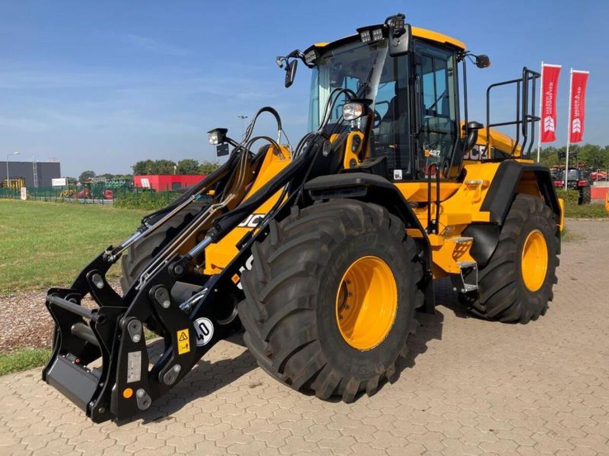 JCB 427 AGRI 1