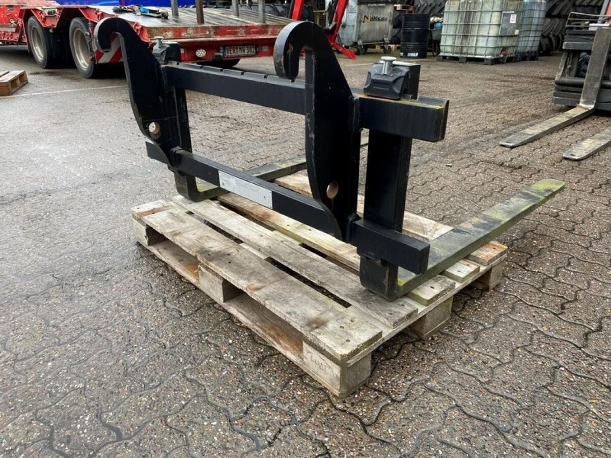 JCB PALETTENGABEL ZETTELMEYER GROß 3