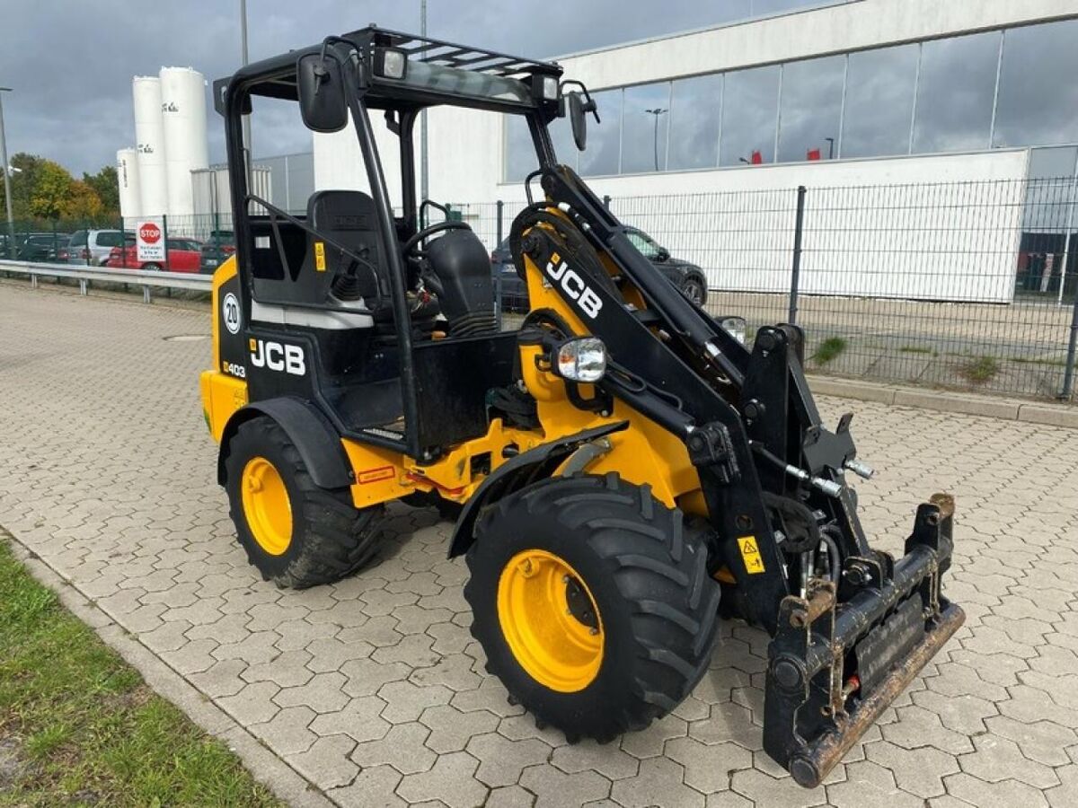 JCB 403 AGRI HOFLADER 3