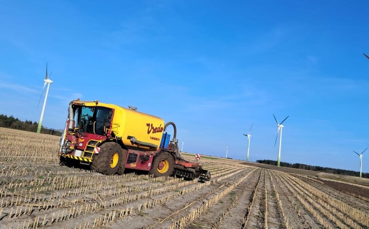 VREDO VT 3936 SELBSTFAHRER SCHLITZ 2