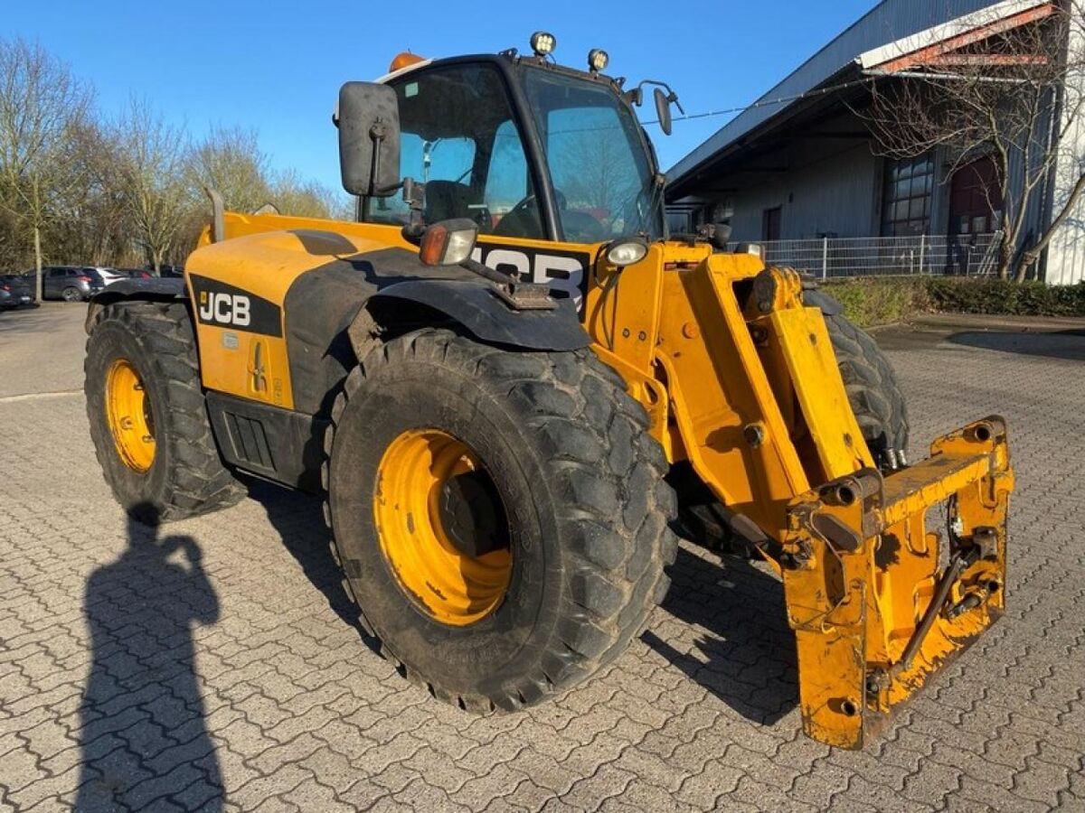 JCB 541-70 AGRI SUPER 3
