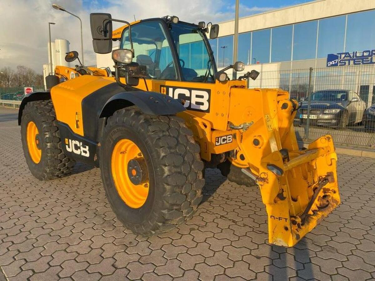 JCB 560-80 AGRI-SUPER 2