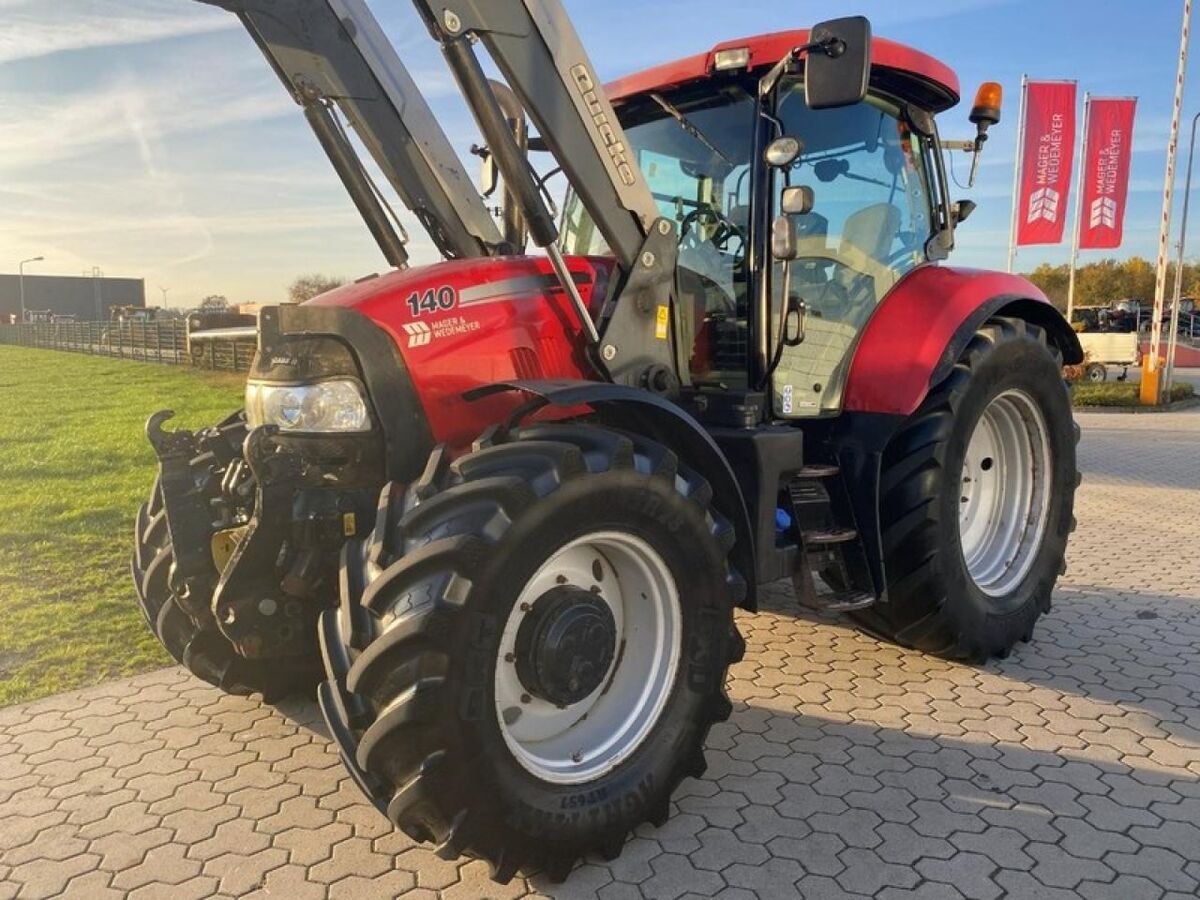 Case IH MAXXUM 140 MIT FZW UND FRONTLADER 2