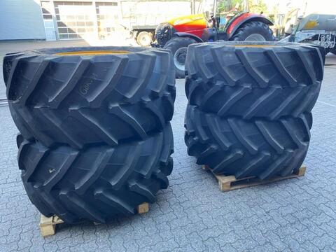 JCB KOMPLETTRÄDER 710/70R30 TRELLEBORG