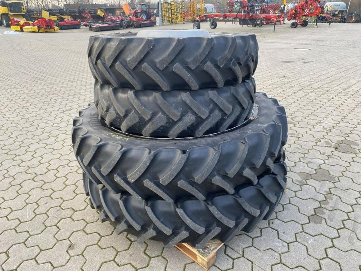 MITAS PFLEGERÄDER ZUM CASE MAXXUM 1