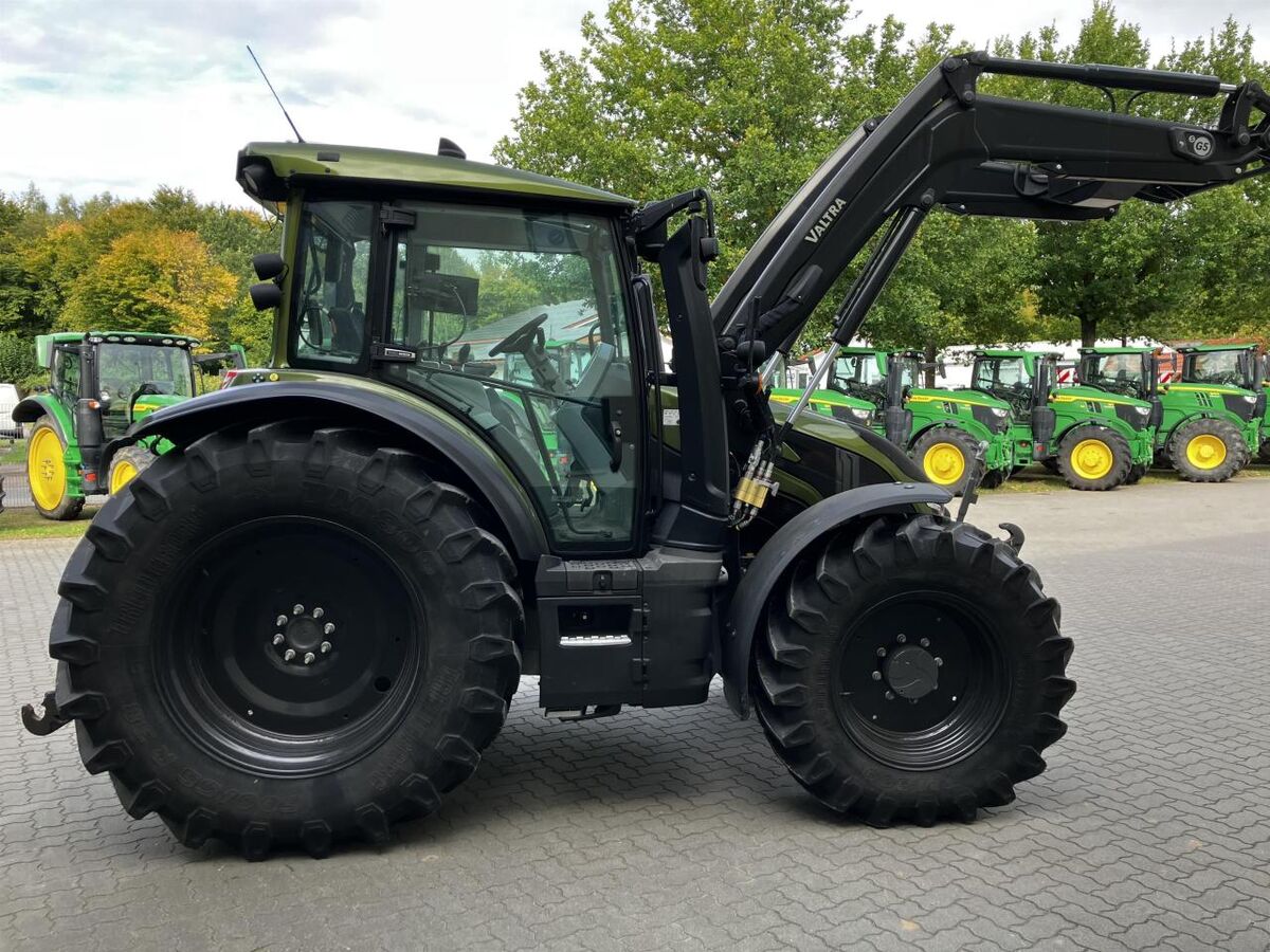 Valtra G125 Unlimited 2