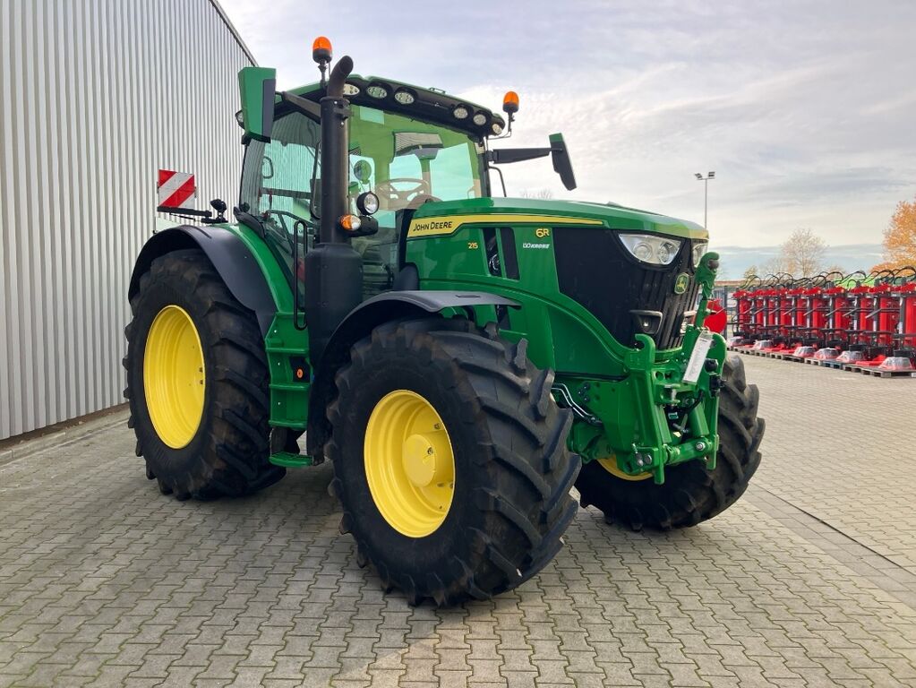 John Deere 6R 215 2