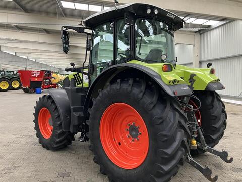 CLAAS Arion 550