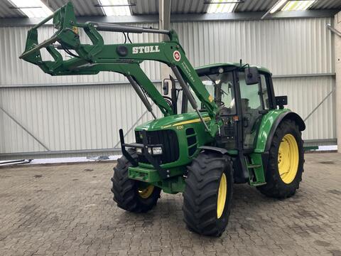 John Deere 6130