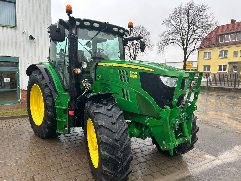 John Deere 6150R 3