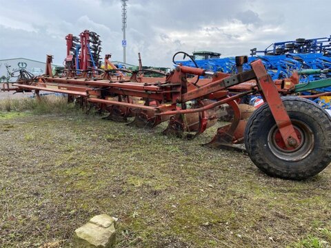 Niemeyer 5-220 Stein 3