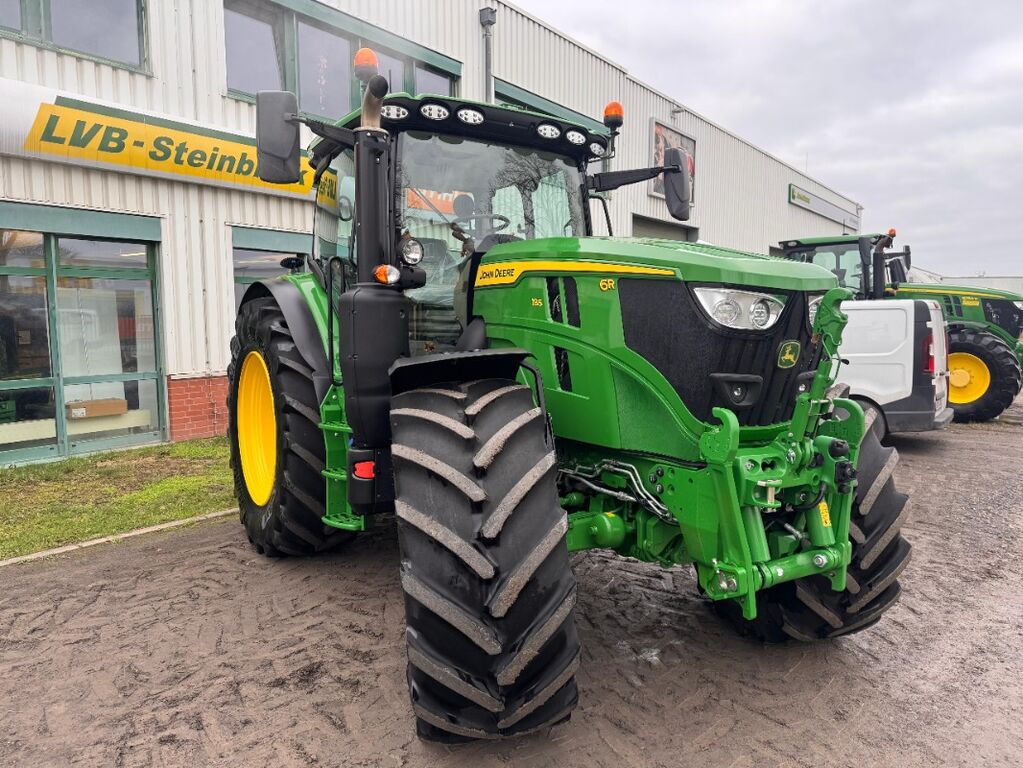 John Deere 6R185 3