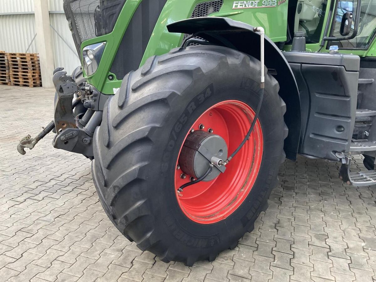 Fendt 933 Vario Profi Plus 2