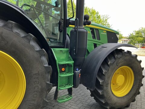 John Deere 6R 175 2