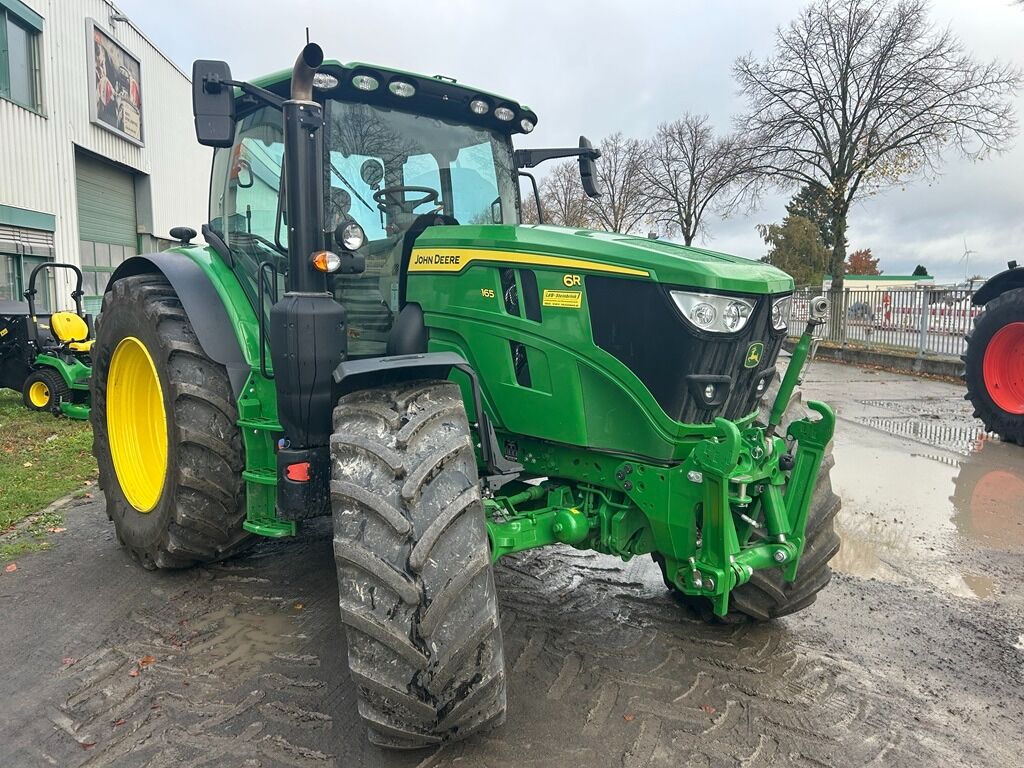 John Deere 6R165 2