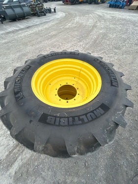Komplettradsatz Michelin Multibib 540/65R28
