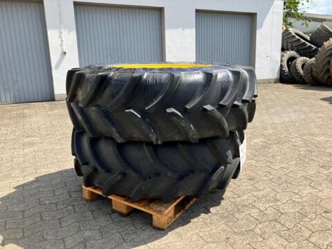 Vredestein 420/85R30 2
