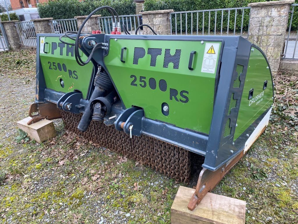 Crusher 2500RS 2