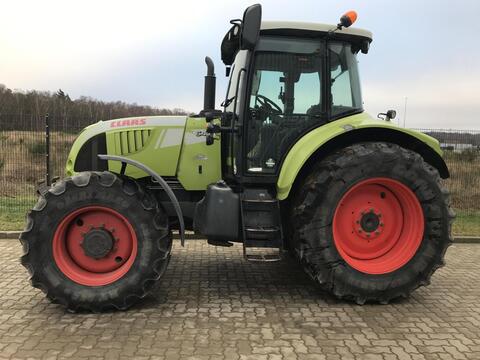 CLAAS Arion 640